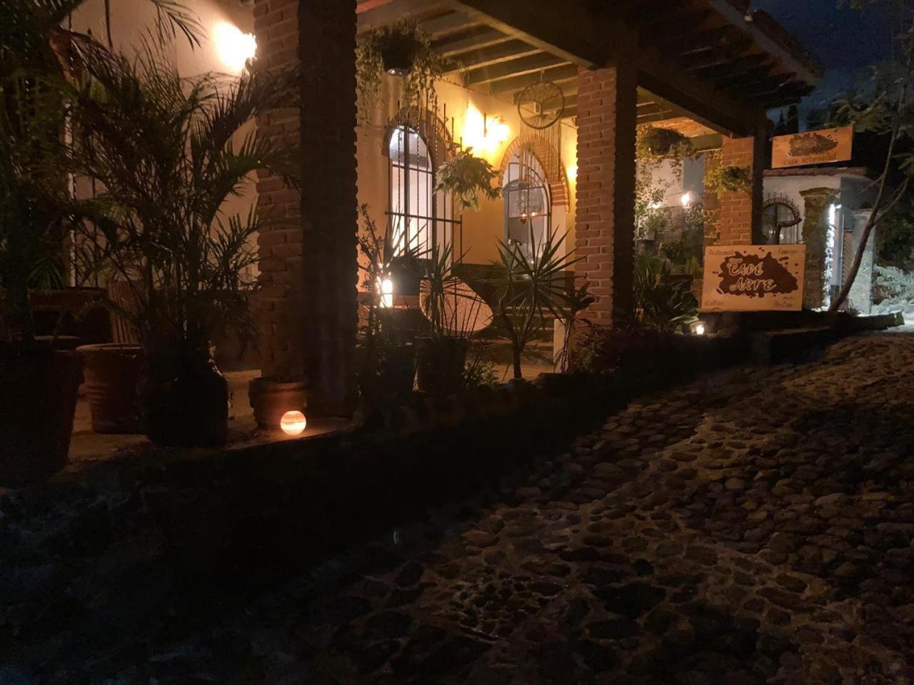 Casa Cafe Arte Bed & Breakfast Tepoztlan Bagian luar foto